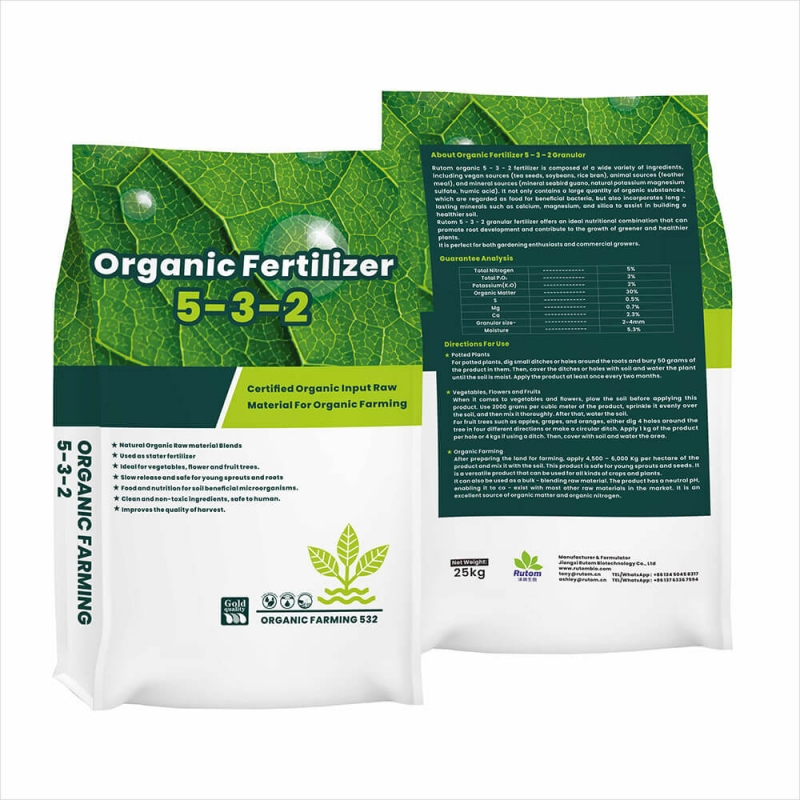The back and front of an organic bag of fertilizer.