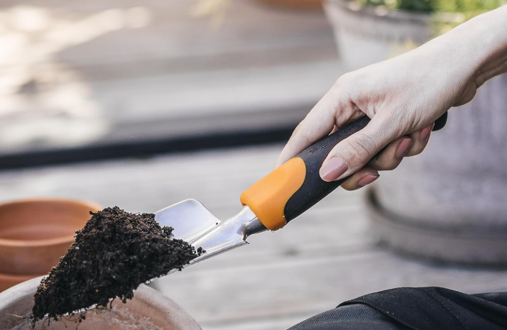 Fiskars Ergo Garden Trowel